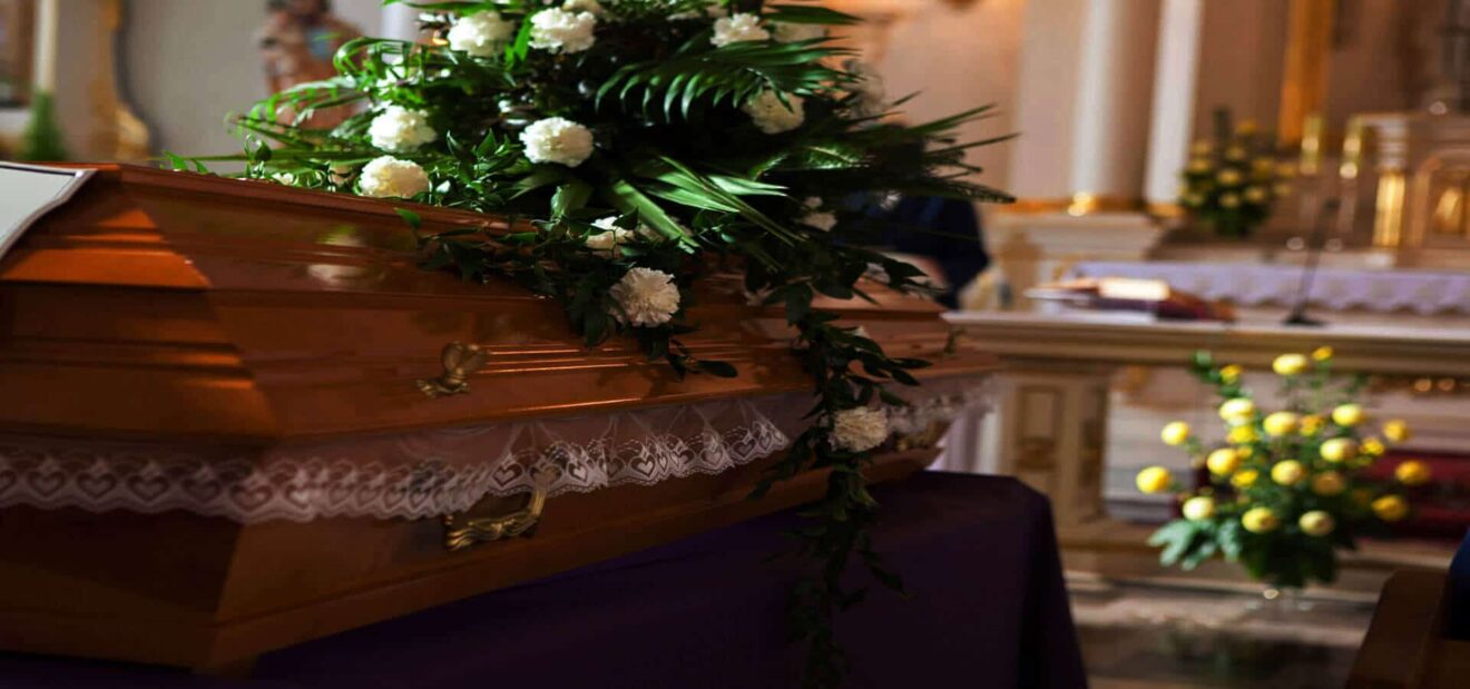 Guía Esencial: Cómo Elegir el Servicio Funerario Adecuado para tus Seres Queridos